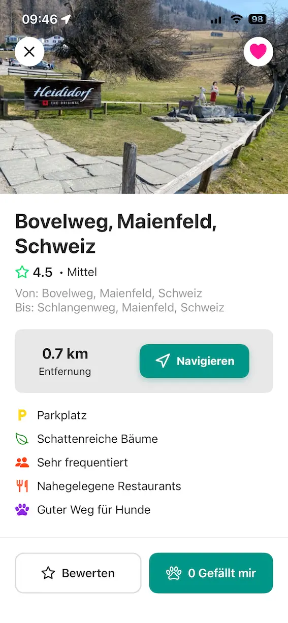 Routen-Details mit Services und Bewertung